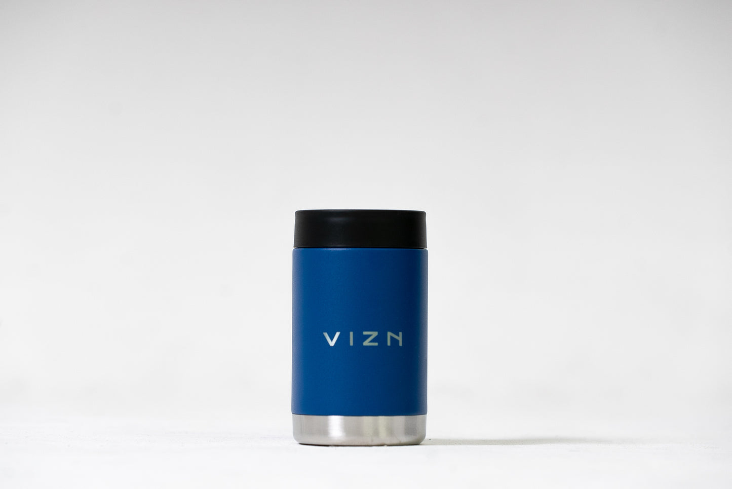 Double-walled vacuum insulated can cooler for 375ml cans and stubby bottles